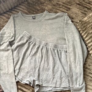 Wild Fable Green distressed long Sleeve Top and Short